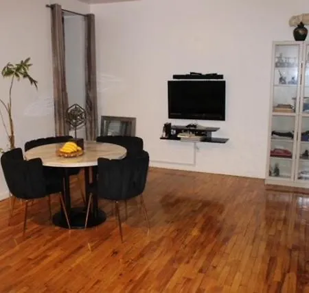 Cozy Apartment
